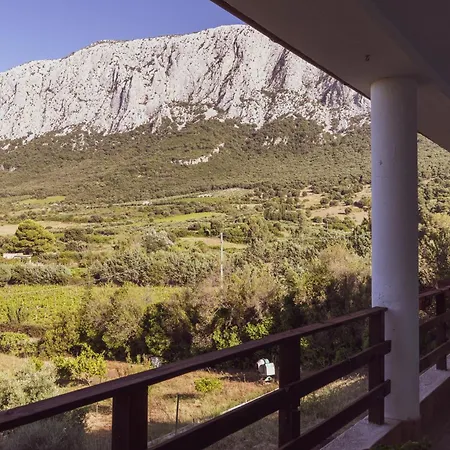 Panoramic House * Oliena